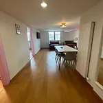Hitrental Limmatquai Apartment Zurich