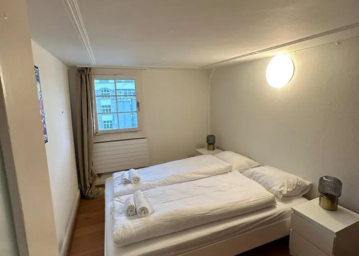 Апартаменты Hitrental Limmatquai *