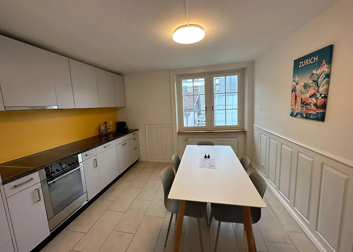 Apartment Hitrental Limmatquai