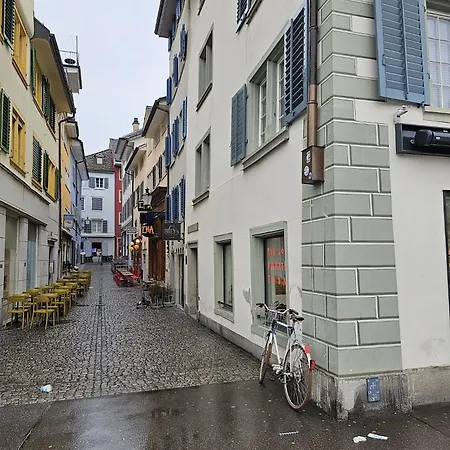 Hitrental Limmatquai * Zürih